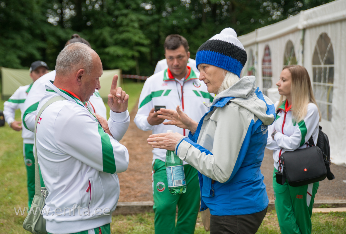 D10 What can be arranged